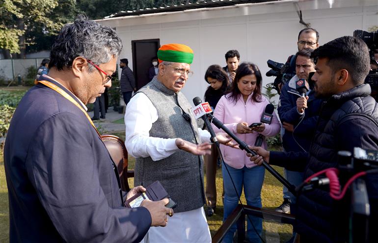 विधि एवं न्याय एवं संसदीय कार्य राज्य मंत्री (स्वतंत्र प्रभार) श्री अर्जुन राम मेघवाल ने 08 दिसंबर 2025 को नई दिल्ली में “सामाजिक न्याय” विषय पर मीडिया से बातचीत की।