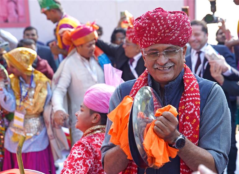 केन्द्रीय संस्कृति मंत्री, श्री गजेन्द्र सिंह शेखावत 10 दिसंबर 2025 को दिल्ली के लाल किले में दिवाली को यूनेस्को की अमूर्त सांस्कृतिक विरासत सूची में शामिल किए जाने की घोषणा के दौरान मौजूद रहे।