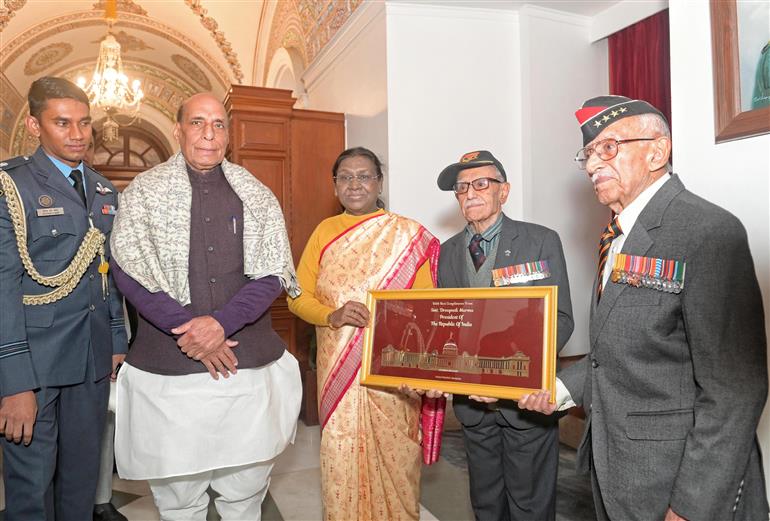 The President of India, Smt Droupadi Murmu graced the inauguration of the ‘Param Vir Chakra Dirgha’ at Rashtrapati Bhavan, in New Delhi on December 16, 2025.
