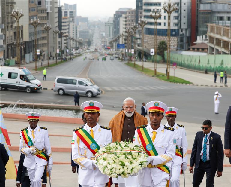 17 दिसंबर 2025 को इथियोपिया के अडवा मेमोरियल और म्यूज़ियम में प्रधानमंत्री श्री नरेन्द्र मोदी।:Prime Minister