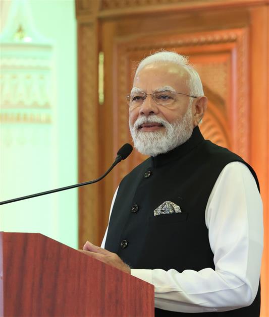 PM addresses India-Oman Business Summit at Muscat, in Oman on December 18, 2025.