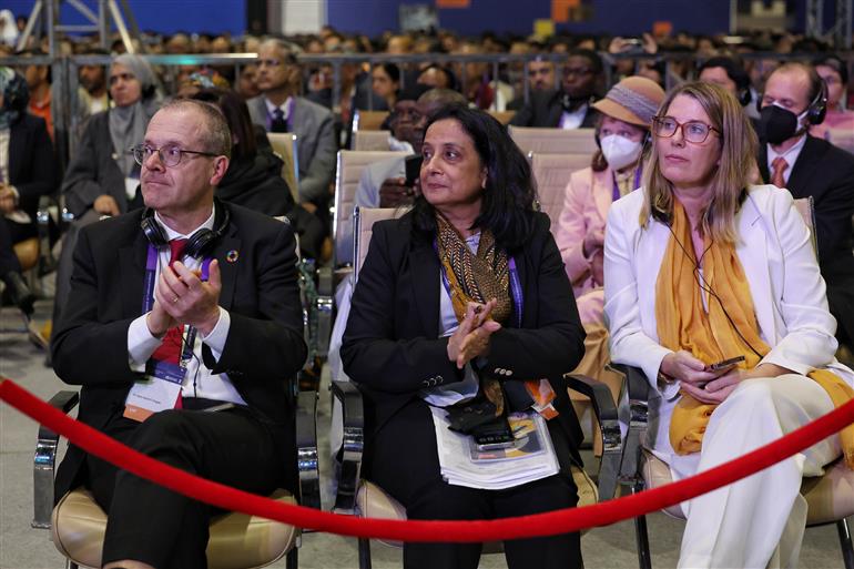 प्रधानमंत्री श्री नरेन्द्र मोदी ने 19 दिसंबर 2025 को नई दिल्ली स्थित भारत मंडपम में आयोजित द्वितीय विश्व स्वास्थ्य संगठन (डब्ल्यूएचओ) वैश्विक पारंपरिक चिकित्सा शिखर सम्मेलन के समापन समारोह में उपस्थित जनसमूह को संबोधित किया।