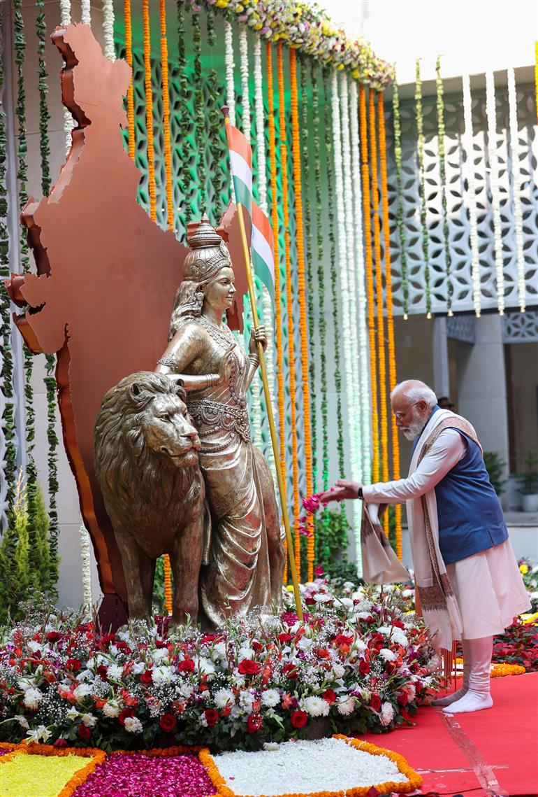 PM at the inauguration of the Rashtra Prerna Sthal at Lucknow, in Uttar Pradesh on December 25, 2025.