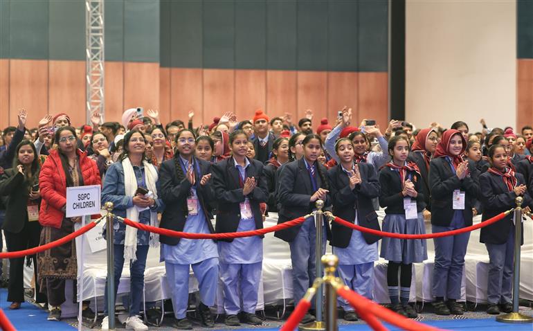 प्रधानमंत्री श्री नरेन्द्र मोदी 26 दिसंबर, 2025 को नई दिल्ली में वीर बाल दिवस कार्यक्रम में भाग लेते हुए।