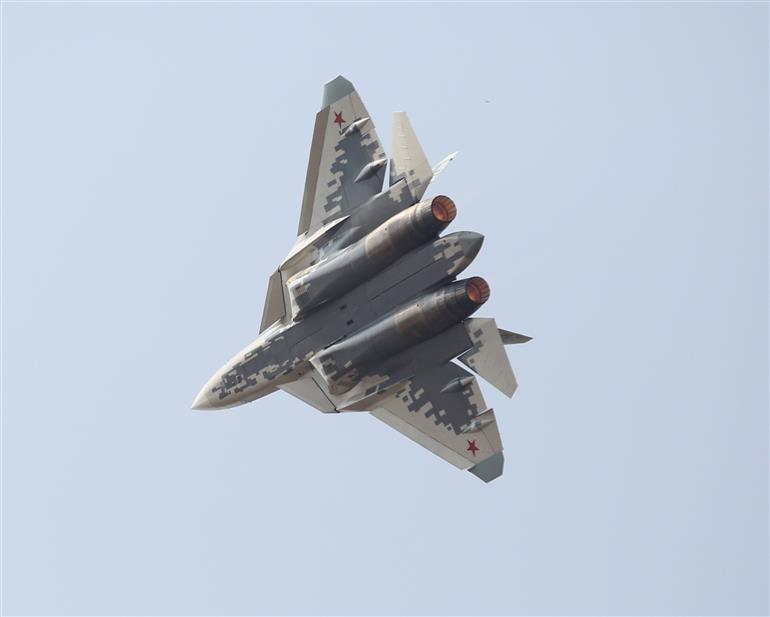 Glimpses of the airshow on the first public day of 15th Aero India in Bengaluru, Karnataka on February 13, 2025.