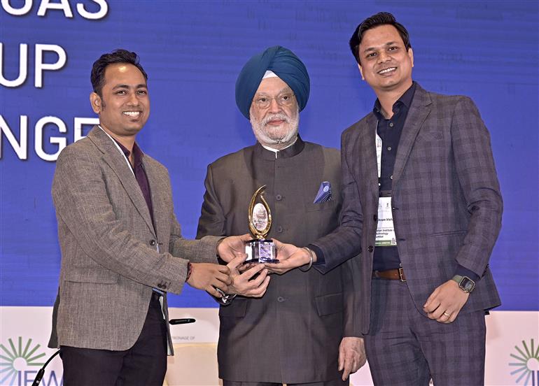 The Union Minister of Petroleum and Natural Gas, Shri Hardeep Singh Puri Attending Avinya 25 startup challenge during the India Energy Week 2025 in New Delhi on February 14, 2025.