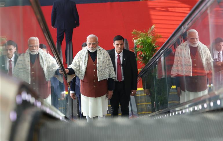 प्रधानमंत्री श्री नरेन्द्र मोदी ने 05 जनवरी, 2025 को साहिबाबाद आरआरटीएस स्टेशन से न्यू अशोक नगर आरआरटीएस स्टेशन तक नमो भारत ट्रेन में यात्रा की।