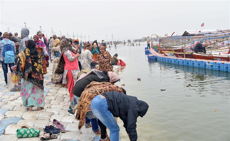 Glimpses of preparations for Maha Kumbh 2025 in full swing at Prayagraj, in Uttar Pradesh on January 07, 2025. :Ministry of Culture