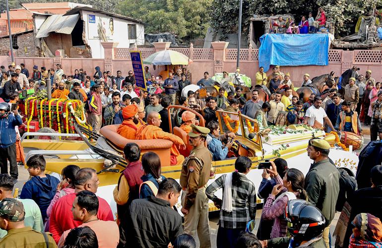 Sadhus take part in Nagar Pravesh procession ahead of Maha-Kumbh Mela 2025 at Prayagraj, in Uttar Pradesh on January 10, 2025.:Ministry of Culture