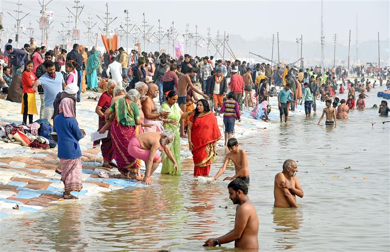 Glimpses of Roadside activities and Snan during the preparation of Maha-Kumbh Mela 2025 at Prayagraj, in Uttar Pradesh on January 10, 2025.:Ministry of Culture