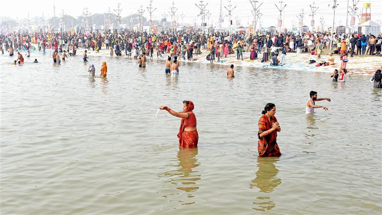 Glimpses of Roadside activities and Snan during the preparation of Maha-Kumbh Mela 2025 at Prayagraj, in Uttar Pradesh on January 10, 2025.:Ministry of Culture