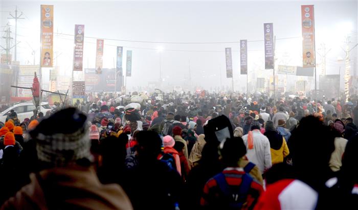 Glimpses of Devotees from all over the world gathered for ‘Snan’ in Maha Kumbh at Prayagraj January 13, 2025.:Ministry of Culture