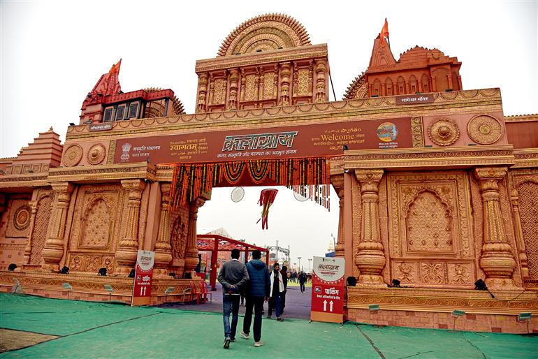 Glimpses of Cultural village “Kalagram” set up during Maha-Kumbh Mela 2025 at Prayagraj, in Uttar Pradesh on January 15, 2025.:Ministry of Culture