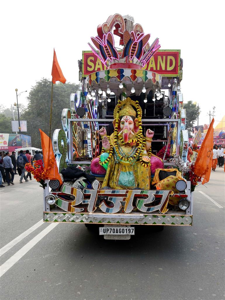 Devotees participates in Shobha Yatra during the Maha Kumbh Mela 2025 at Prayagraj, in Uttar Pradesh on January 16, 2025.:Ministry of Culture