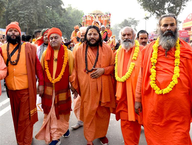 Devotees participates in Shobha Yatra during the Maha Kumbh Mela 2025 at Prayagraj, in Uttar Pradesh on January 16, 2025.:Ministry of Culture