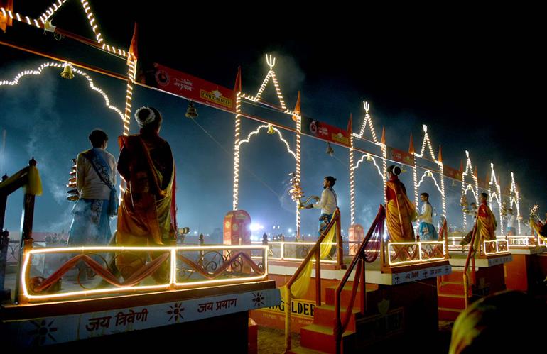 Glimpses of Ganga Arti at Sthal Sangam, Maha Kumbh Mela Photo taken at Prayagraj, in Uttar Pradesh on January 18, 2025.:Ministry of Culture