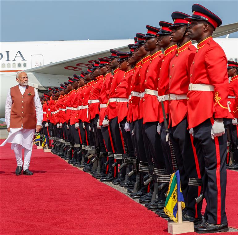 PM receives ceremonial Guard of Honour in Accra, Ghana on July 02, 2025.