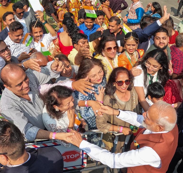PM receives rousing welcome by Indian community at Accra, in Ghana on July 02, 2025.