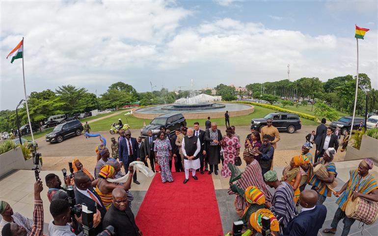 PM receives a traditional welcome on his arrival at the Parliament, in Ghana on July 03, 2025.:Prime Minister's Office PM receives a traditional welcome on his arrival at the Parliament, in Ghana on July 03, 2025.:Prime Minister