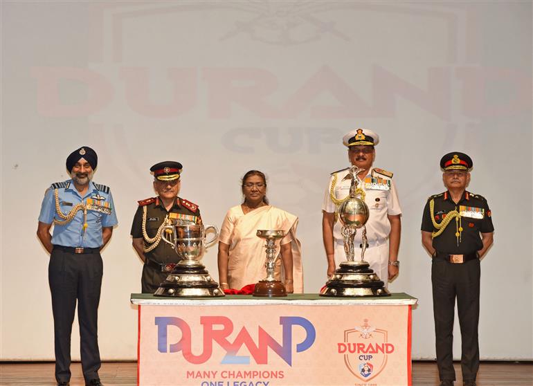 The President, Smt. Droupadi Murmu unveiled and flagged off the trophies of the Durand Cup Tournament 2025 at Rashtrapati Bhavan, in New Delhi on July 04, 2025.
