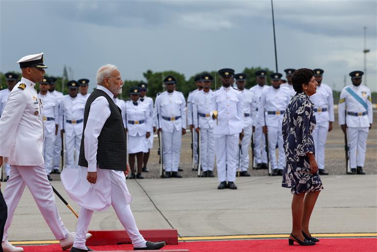 PM embarks for Buenos Aires (Argentina) after completing his visit to Trinidad and Tobago on July 04, 2025.