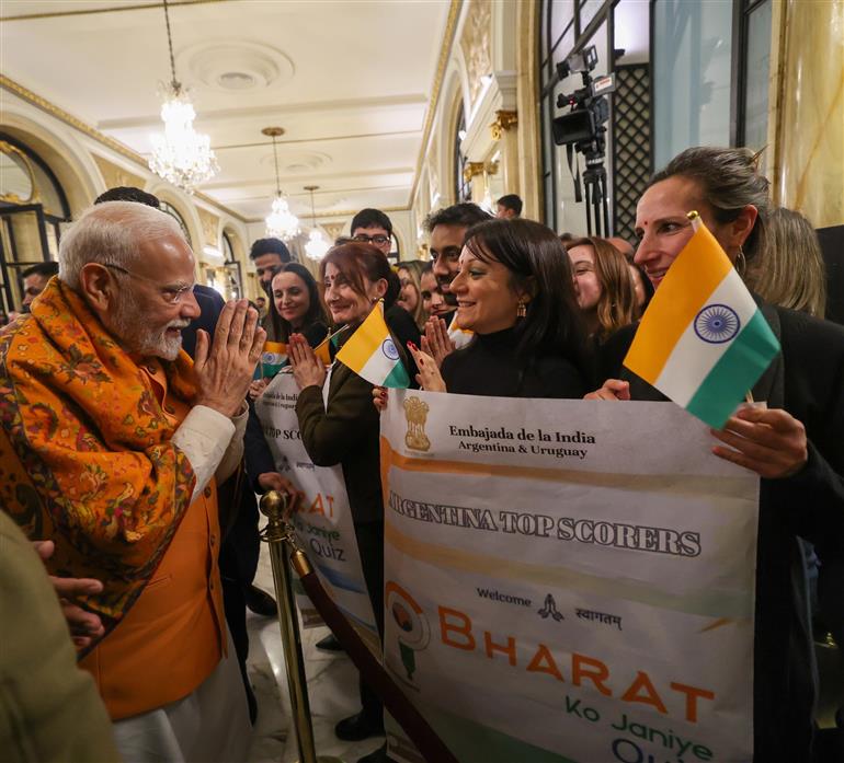 PM receives a rousing welcome by Indian community on his arrival at hotel, in Buenos Aires, Argentina on July 04, 2025.:Prime Minister's Office PM receives a rousing welcome by Indian community on his arrival at hotel, in Buenos Aires, Argentina on July 04, 2025.:Prime Minister