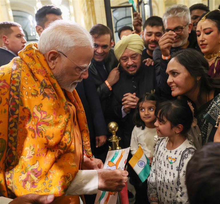 PM receives a rousing welcome by Indian community on his arrival at hotel, in Buenos Aires, Argentina on July 04, 2025.:Prime Minister's Office PM receives a rousing welcome by Indian community on his arrival at hotel, in Buenos Aires, Argentina on July 04, 2025.:Prime Minister