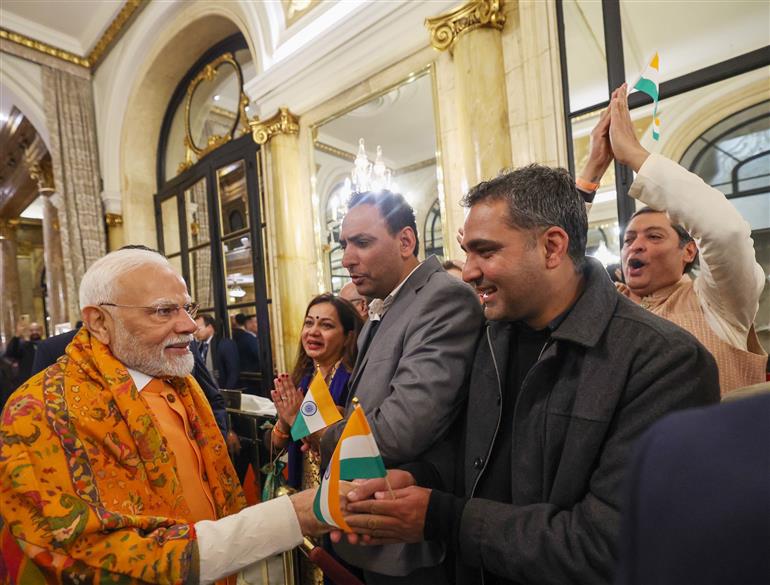 PM receives a rousing welcome by Indian community on his arrival at hotel, in Buenos Aires, Argentina on July 04, 2025.