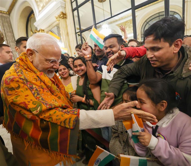 PM receives a rousing welcome by Indian community on his arrival at hotel, in Buenos Aires, Argentina on July 04, 2025.