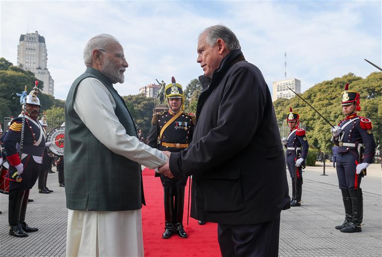 PM laying wreath at San Martin Memorial, in Buenos Aires, Argentina on July 05, 2025.:Prime Minister's Office PM laying wreath at San Martin Memorial, in Buenos Aires, Argentina on July 05, 2025.:Prime Minister