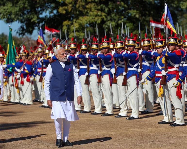 PM receives Warm Ceremonial Welcome by Brazilian President Luiz Inacio Lula da Silva with Military Honours at the Alvorada Palace in Brasilia, in Brazil on July 08, 2025.:Prime Minister's Office PM receives Warm Ceremonial Welcome by Brazilian President Luiz Inacio Lula da Silva with Military Honours at the Alvorada Palace in Brasilia, in Brazil on July 08, 2025.:Prime Minister