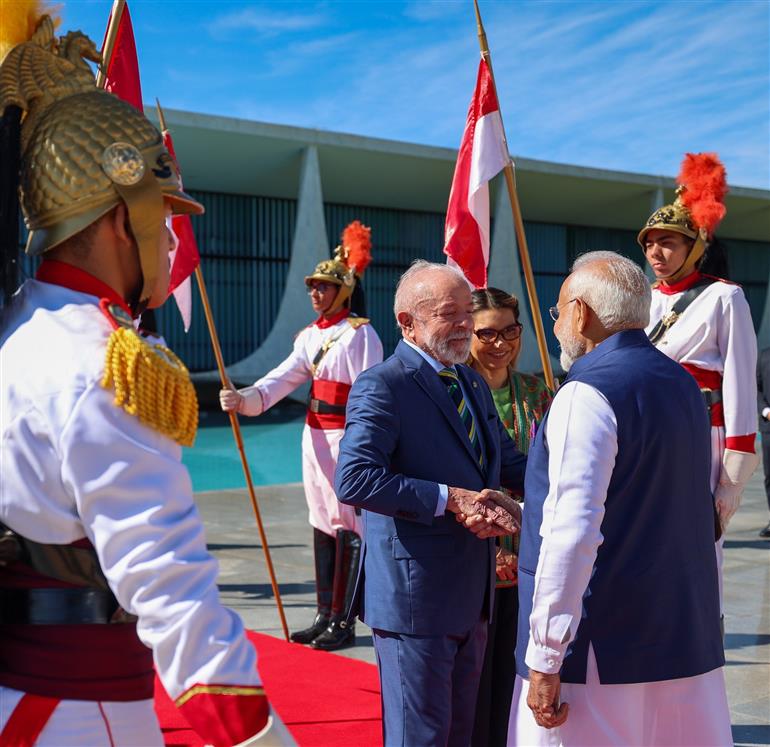 PM receives Warm Ceremonial Welcome by Brazilian President Luiz Inacio Lula da Silva with Military Honours at the Alvorada Palace in Brasilia, in Brazil on July 08, 2025.:Prime Minister's Office PM receives Warm Ceremonial Welcome by Brazilian President Luiz Inacio Lula da Silva with Military Honours at the Alvorada Palace in Brasilia, in Brazil on July 08, 2025.:Prime Minister