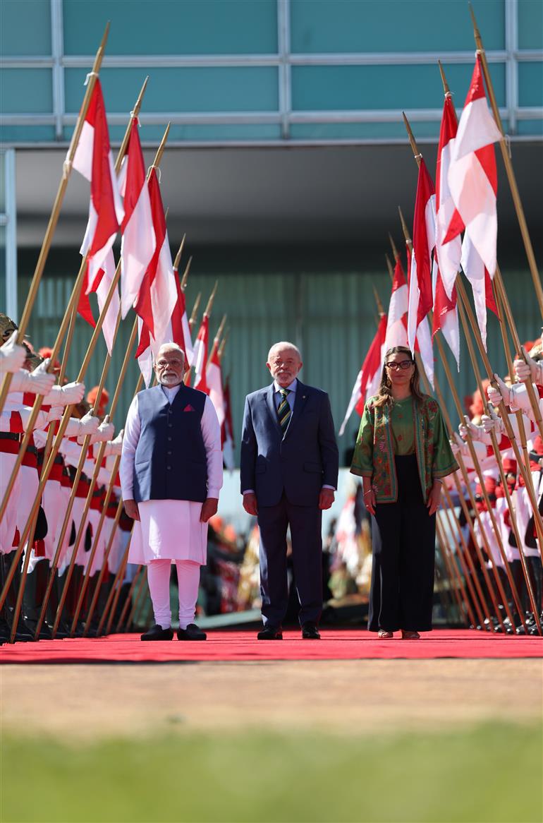 PM receives Warm Ceremonial Welcome by Brazilian President Luiz Inacio Lula da Silva with Military Honours at the Alvorada Palace in Brasilia, in Brazil on July 08, 2025.:Prime Minister's Office PM receives Warm Ceremonial Welcome by Brazilian President Luiz Inacio Lula da Silva with Military Honours at the Alvorada Palace in Brasilia, in Brazil on July 08, 2025.:Prime Minister
