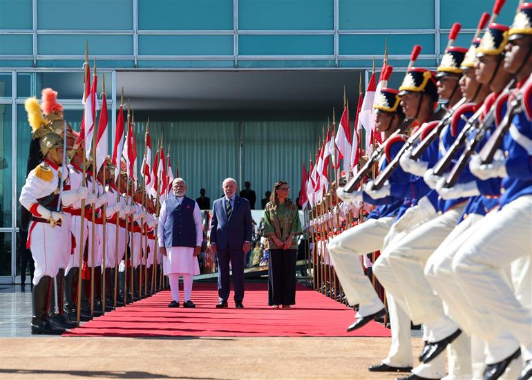 PM receives Warm Ceremonial Welcome by Brazilian President Luiz Inacio Lula da Silva with Military Honours at the Alvorada Palace in Brasilia, in Brazil on July 08, 2025.:Prime Minister's Office PM receives Warm Ceremonial Welcome by Brazilian President Luiz Inacio Lula da Silva with Military Honours at the Alvorada Palace in Brasilia, in Brazil on July 08, 2025.:Prime Minister