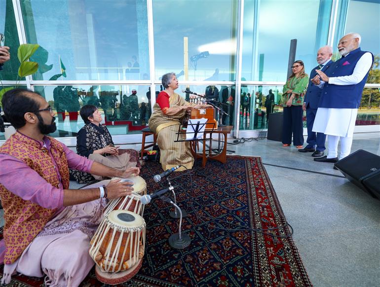 PM witnesses a captivating Indian classical music performance during his Ceremonial Welcome by Brazilian President Luiz Inacio Lula da Silva at the Alvorada Palace in Brasilia, in Brazil on July 08, 2025.:Prime Minister's Office PM witnesses a captivating Indian classical music performance during his Ceremonial Welcome by Brazilian President Luiz Inacio Lula da Silva at the Alvorada Palace in Brasilia, in Brazil on July 08, 2025.:Prime Minister