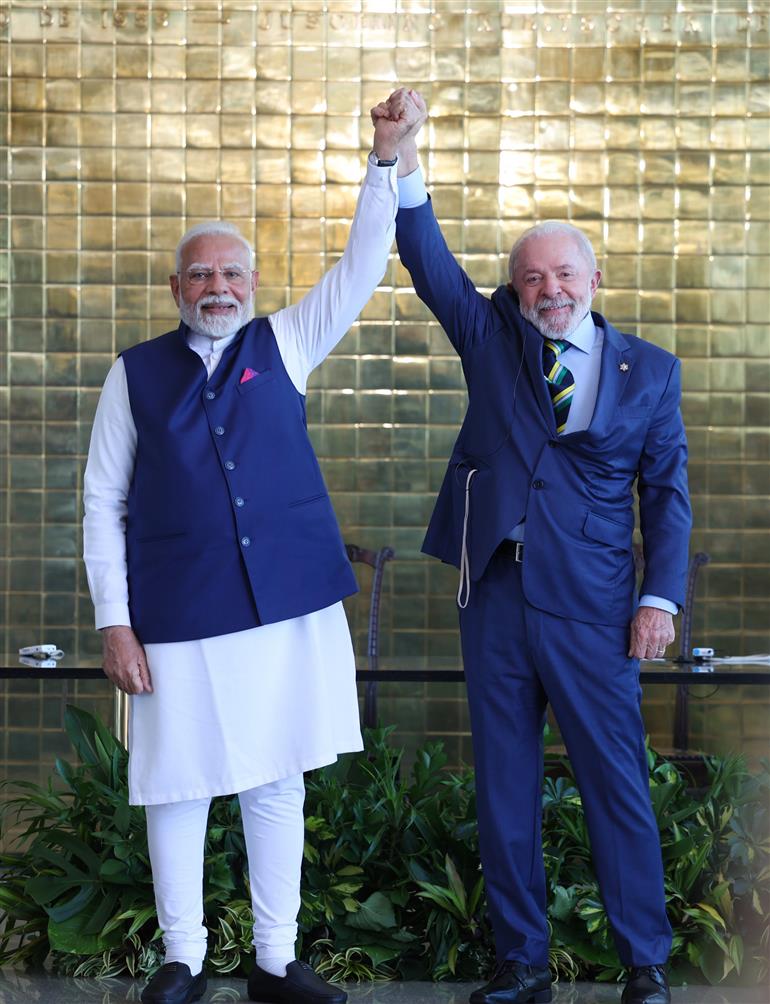 PM met the President of Brazil, Mr. Luiz Inacio Lula da Silva, ahead of the exchange of several MoUs between the two countries during the ‘Joint Press Meet’ held in Brasilia, Brazil on July 08, 2025.:Prime Minister's Office PM met the President of Brazil, Mr. Luiz Inacio Lula da Silva, ahead of the exchange of several MoUs between the two countries during the ‘Joint Press Meet’ held in Brasilia, Brazil on July 08, 2025.:Prime Minister