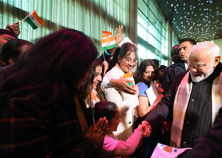 PM receives warm welcome by the Indian community at Windhoek, in Namibia on July 09, 2025.:Prime Minister's Office PM receives warm welcome by the Indian community at Windhoek, in Namibia on July 09, 2025.:Prime Minister