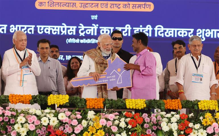 PM at the foundation stone laying and inauguration of various projects at Motihari, in Bihar on July 18, 2025.