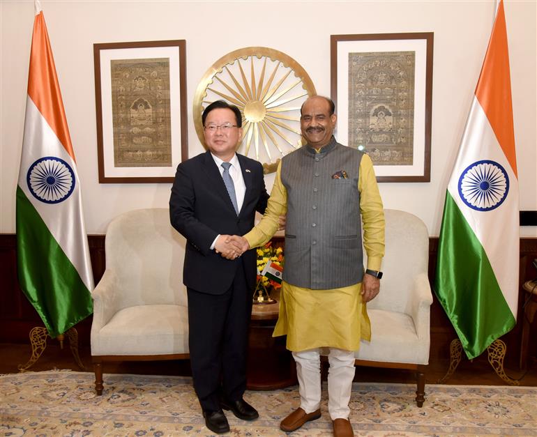 The Lok Sabha Speaker, Shri Om Birla meeting with the parliamentary delegation of special envoys from the Republic of Korea, led by former Prime Minister of South Korea, Mr. Kim Boo Kyum at Parliament House, in New Delhi on July 18, 2025.