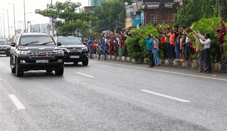 PM receives warm welcome by people on his arrival at Durgapur, in West Bengal on July 18, 2025.