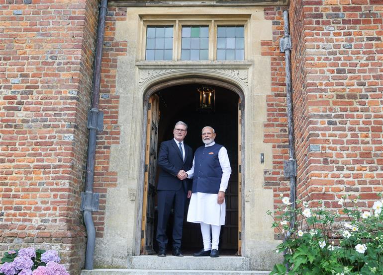 PM meeting with the Prime Minister of the United Kingdom, Mr. Keir Starmer at London, in England on July 24, 2025.:Prime Minister's Office PM meeting with the Prime Minister of the United Kingdom, Mr. Keir Starmer at London, in England on July 24, 2025.:Prime Minister