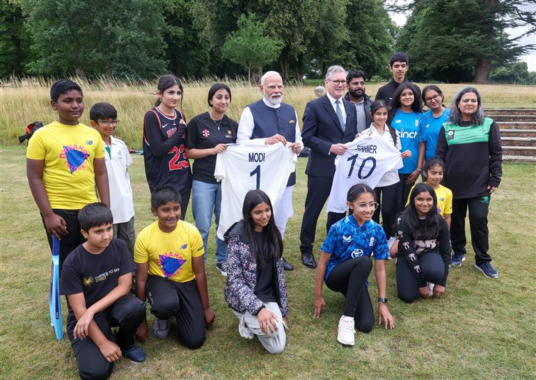 PM and the Prime Minister of the United Kingdom, Mr. Keir Starmer interaction with members of the ‘Buckingham Street Cricket Hub’ in London, England on July 24, 2025.:Prime Minister's Office PM and the Prime Minister of the United Kingdom, Mr. Keir Starmer interaction with members of the ‘Buckingham Street Cricket Hub’ in London, England on July 24, 2025.:Prime Minister