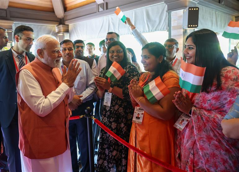 PM being welcomed by Indian Diaspora at Kurumba Resort, in Maldives on July 25, 2025.
