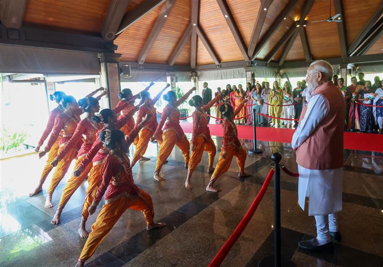 PM being welcomed by Indian Diaspora at Kurumba Resort, in Maldives on July 25, 2025.
