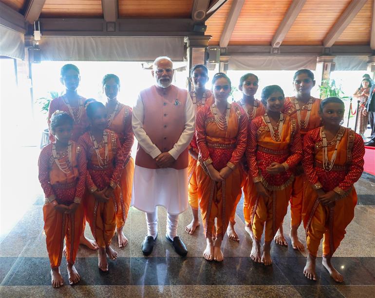 PM being welcomed by Indian Diaspora at Kurumba Resort, in Maldives on July 25, 2025.