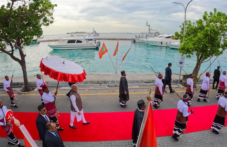 PM walks through a Cultural Procession to President’s Office, in Maldives on July 25, 2025.:Prime Minister's Office PM walks through a Cultural Procession to President’s Office, in Maldives on July 25, 2025.:Prime Minister