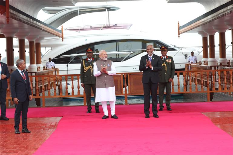 PM receives ceremonial welcome and guard of honour at Malé, in Maldives on July 25, 2025.:Prime Minister's Office PM receives ceremonial welcome and guard of honour at Malé, in Maldives on July 25, 2025.:Prime Minister