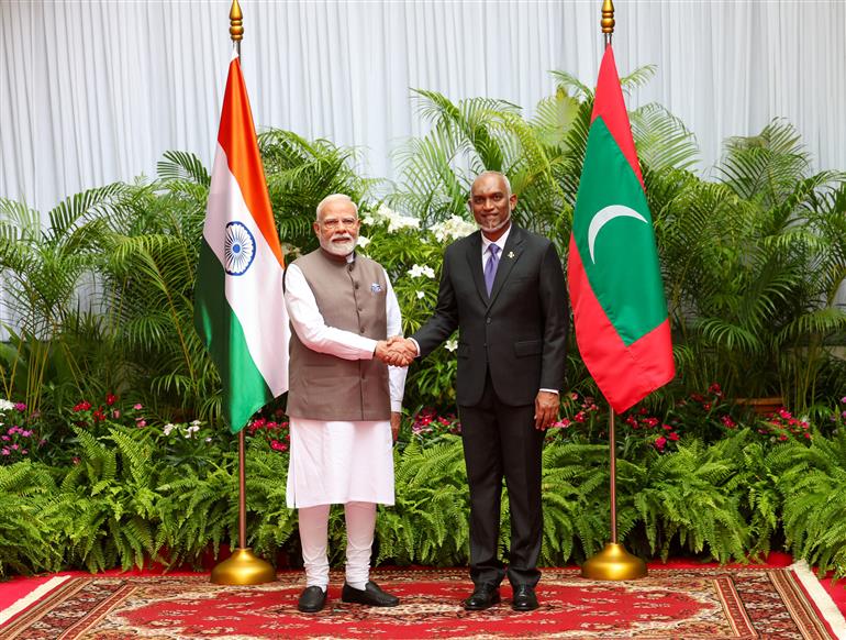 PM meets with the President of Maldives, Dr. Mohamed Muizzu at Malé, in Maldives on July 25, 2025.:Prime Minister's Office PM meets with the President of Maldives, Dr. Mohamed Muizzu at Malé, in Maldives on July 25, 2025.:Prime Minister