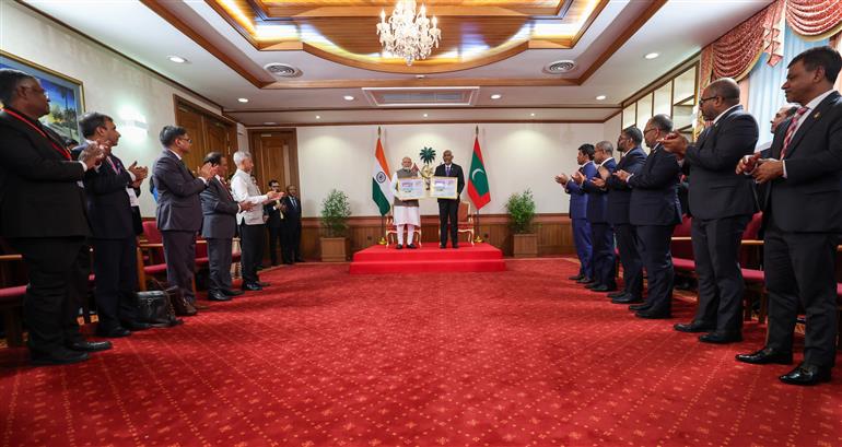 PM met the President of Maldives, Dr. Mohamed Muizzu ahead of Exchange of MoUs between India and Maldives at Malé, in Maldives on July 25, 2025.:Prime Minister's Office PM met the President of Maldives, Dr. Mohamed Muizzu ahead of Exchange of MoUs between India and Maldives at Malé, in Maldives on July 25, 2025.:Prime Minister
