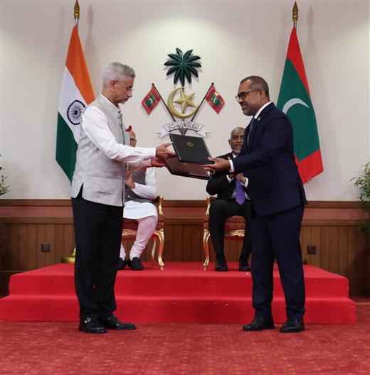 PM and the President of Maldives, Dr. Mohamed Muizzu witnessing the Signing and Exchange of several MoUs between India and Maldives at Malé, in Maldives on July 25, 2025.:Prime Minister's Office PM and the President of Maldives, Dr. Mohamed Muizzu witnessing the Signing and Exchange of several MoUs between India and Maldives at Malé, in Maldives on July 25, 2025.:Prime Minister